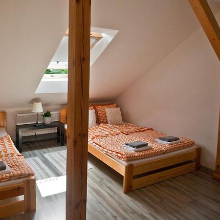 Hostel 33 Trzebinia  Ngoại thất bức ảnh