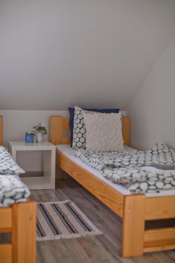 Hostel 33 Trzebinia  Ngoại thất bức ảnh
